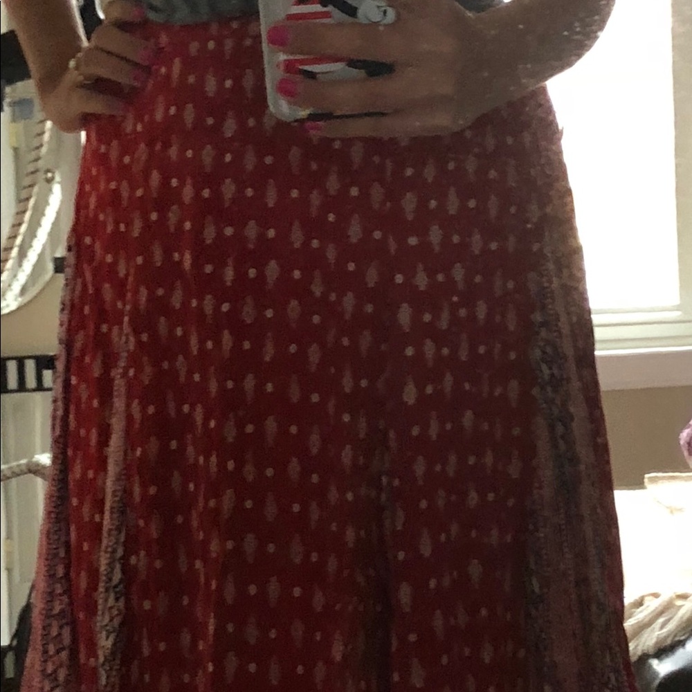Red Skirt - Picture 5 of 7